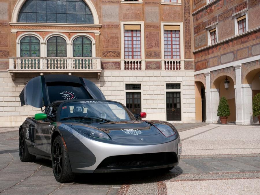  Tesla Roadster Sport TAG Heuer 2010 года  (фото 1 из 26)